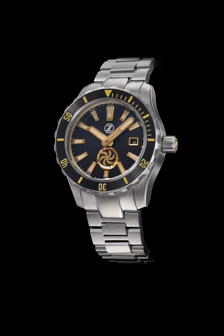 Zelos Abyss 3 3000m Steel Turbine Black Sand 43 mm kol saati