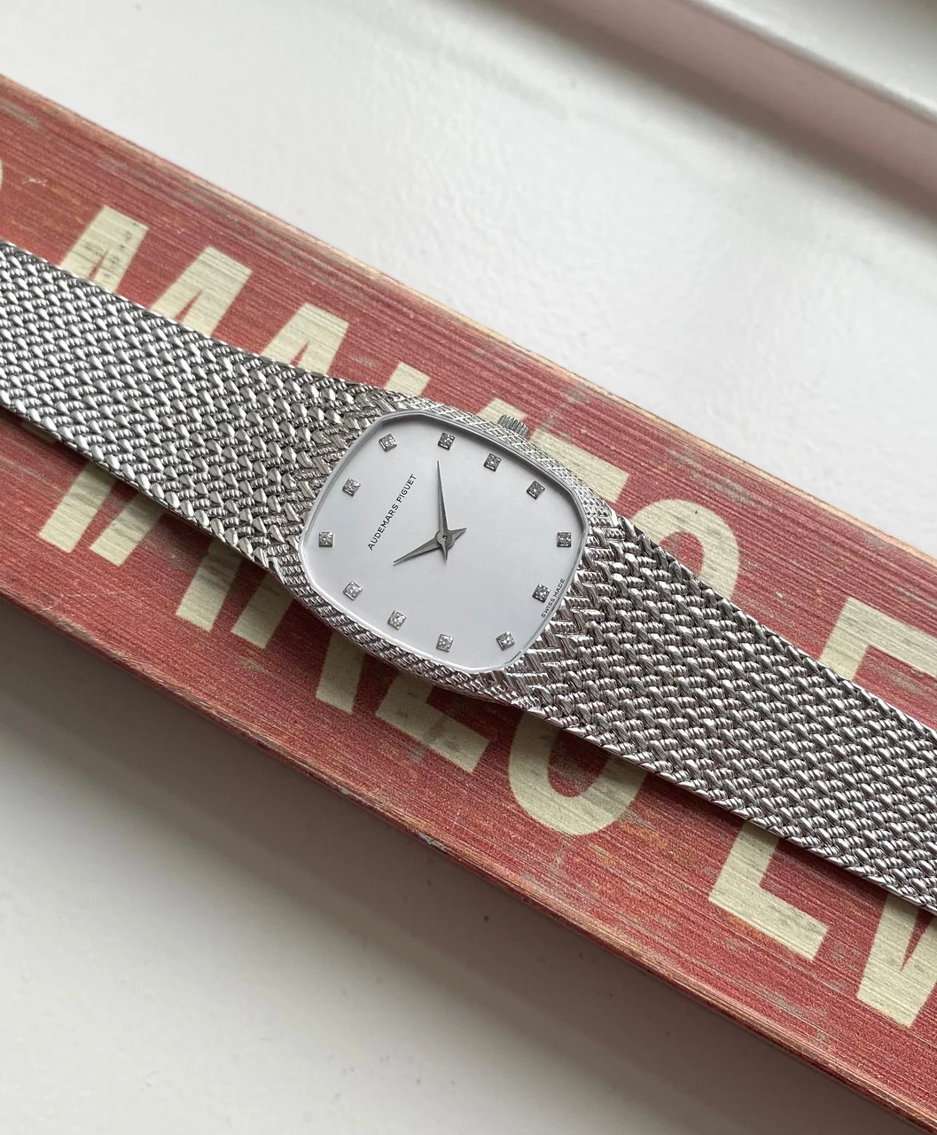 Audemars Piguet Audemars Piguet SQ3424422 18 mm kol saati