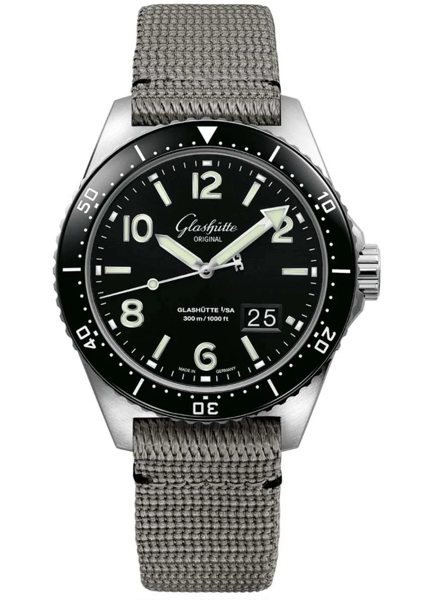 Glashutte Original SeaQ 3613018008 43 mm kol saati