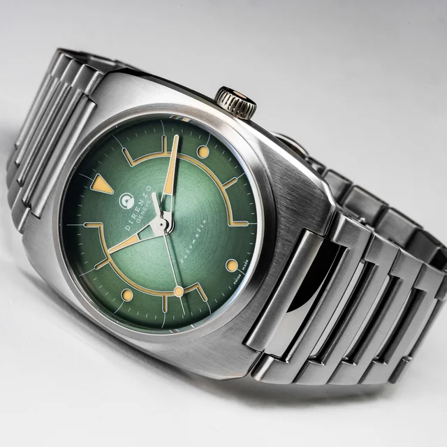 Direnzo DRZ02R_GREEN_ND kol saati