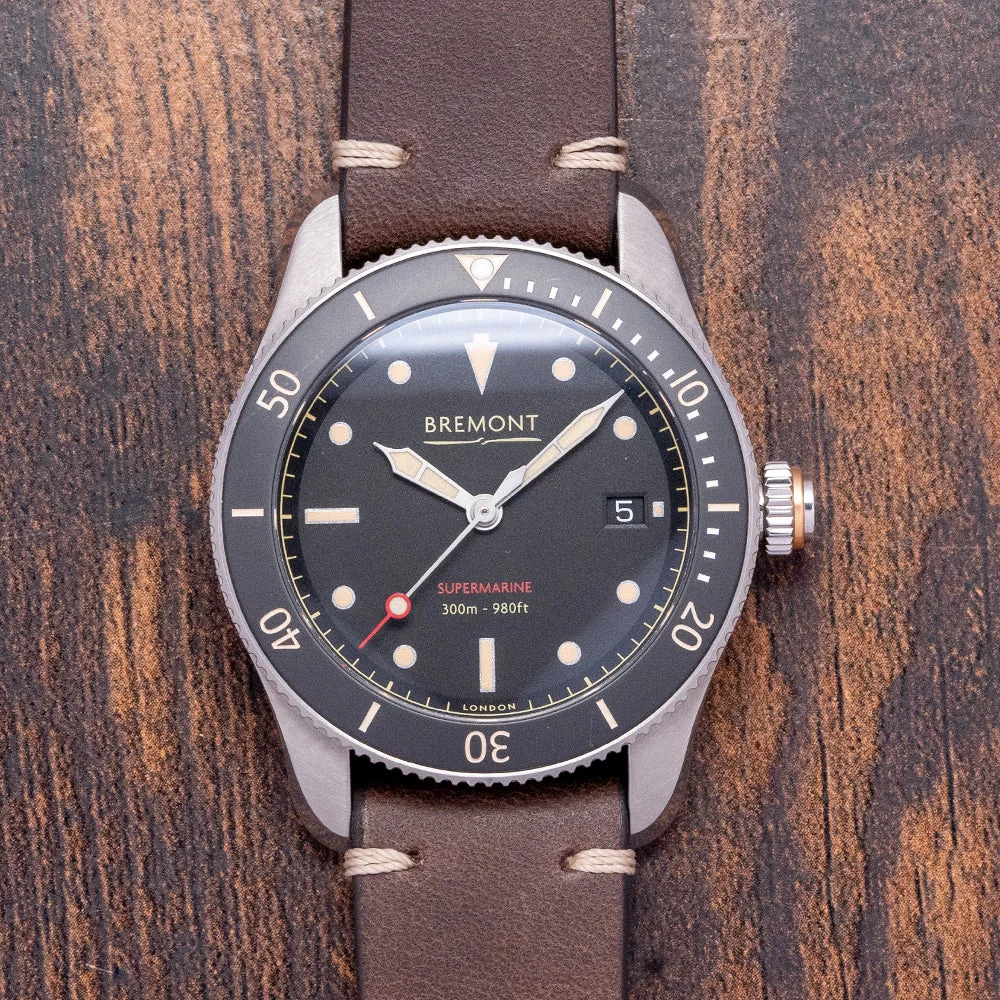 Bremont Supermarine S301 BK 40 mm kol saati