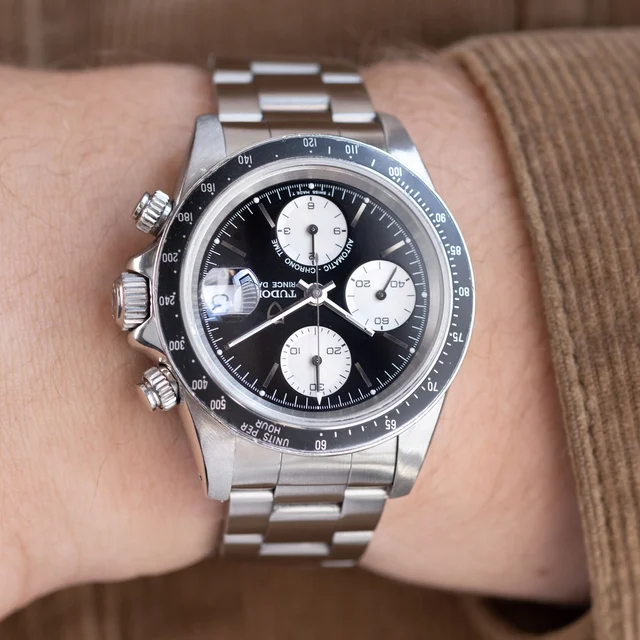 Tudor Tudor W-1870 kol saati