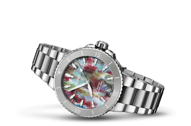 Oris Aquis Date 01 733 7770 4150-Set kol saati