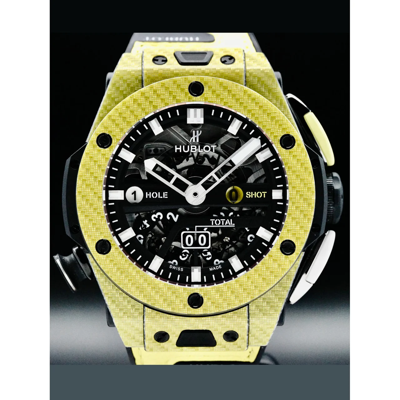Hublot Big Bang Unico Golf Yellow Carbon 210009N21087 45 mm kol saati