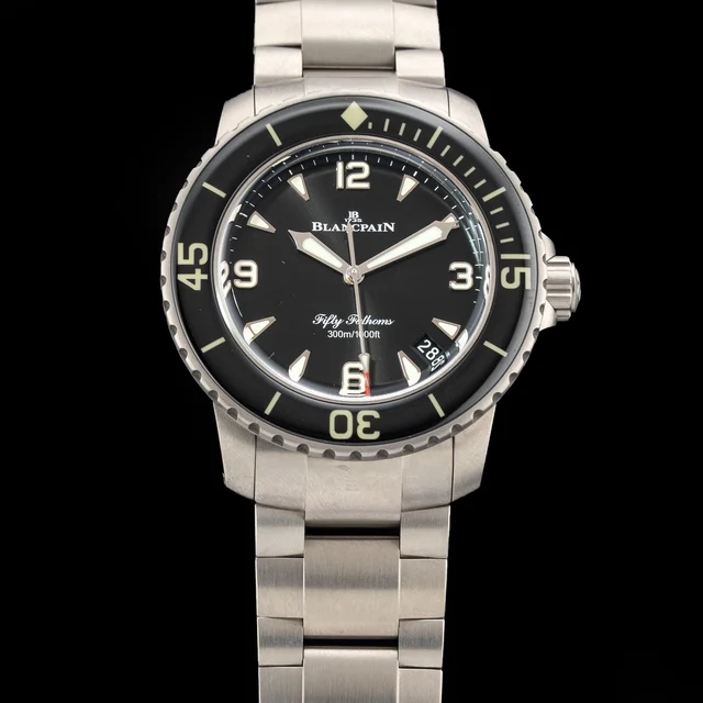 Blancpain Fifty Fathoms Automatic 42mm Black Dial 5010 12B30 98S 210009N37078 kol saati