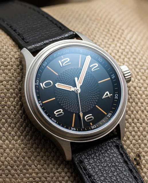Pinionwatches PNE-01 kol saati