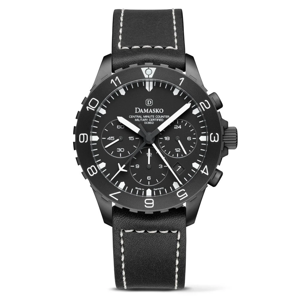 Damasko Black 42mm Chronograph with a Stopwatch plus 12-hour Totalizer #DC86/2BK 42 mm kol saati