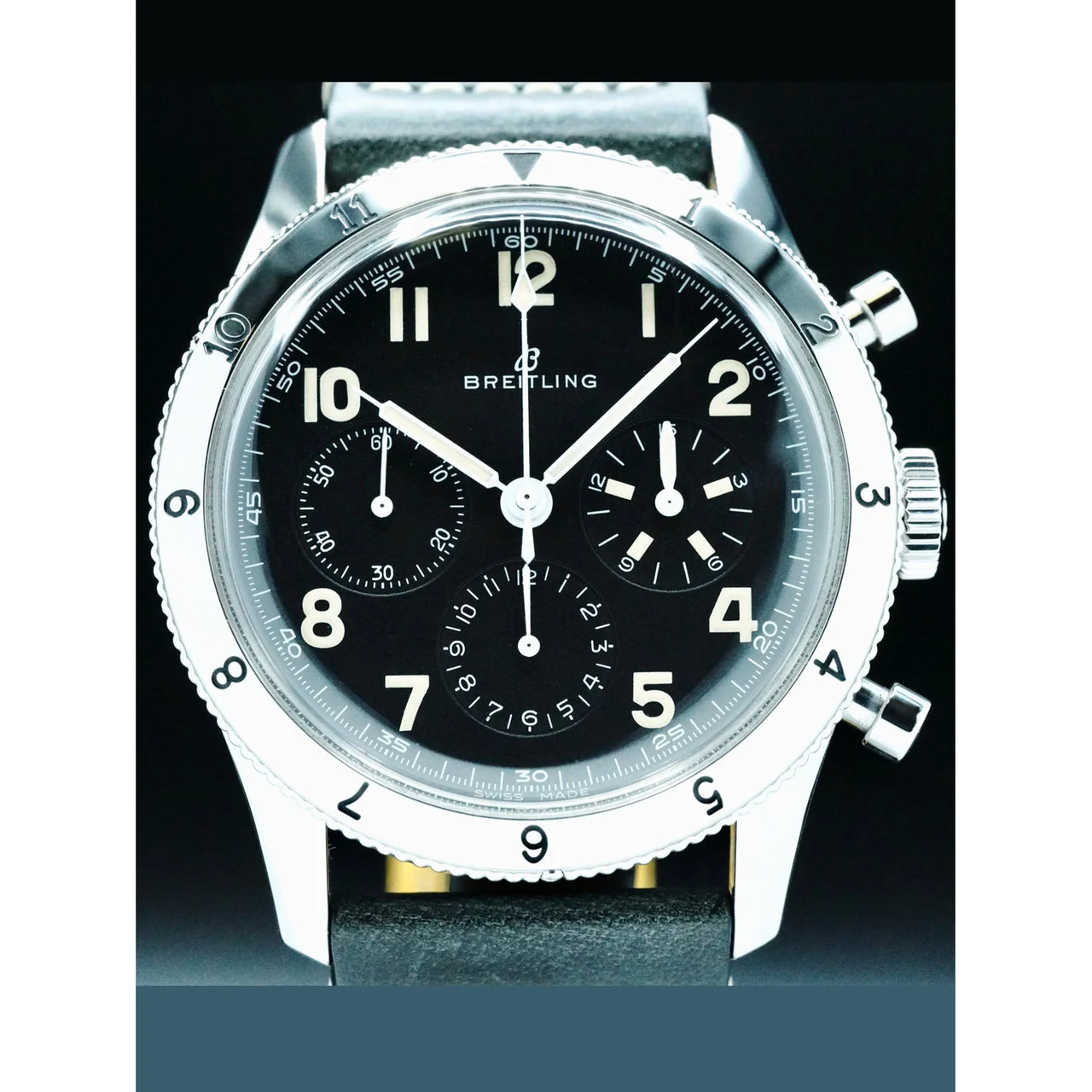 Breitling Aviator 8 Avi 1953 Re-edition 210000080330 41 mm kol saati