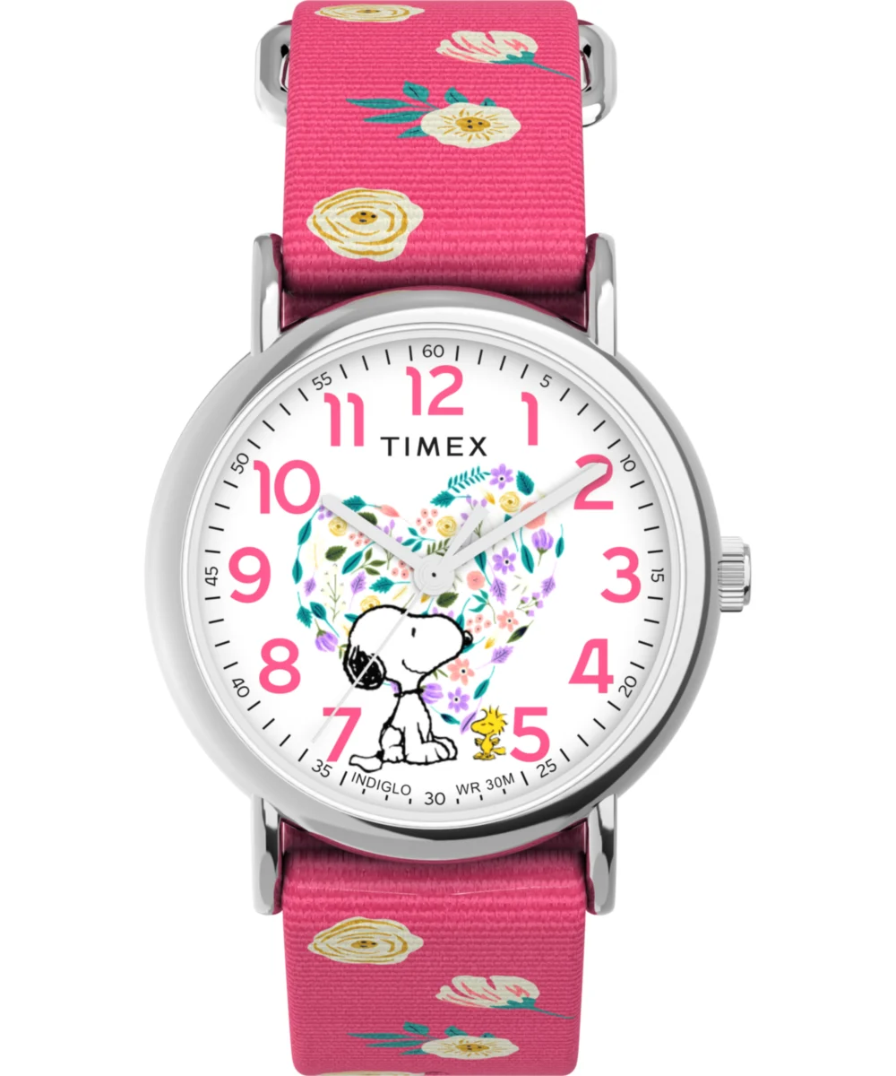 Timex Peanuts® x Weekender Floral 38mm Fabric Strap Watch TW2W83100 38 mm kol saati