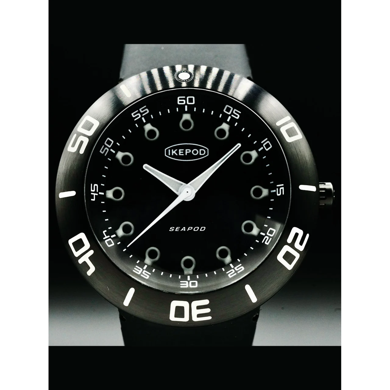 Ikepod Seapod S003 François S003-SI-LB 210000029311 46 mm kol saati