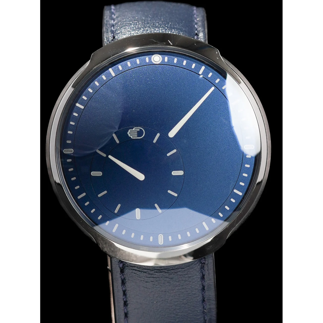 Ressence Type 8C Cobalt 210009N30567 kol saati