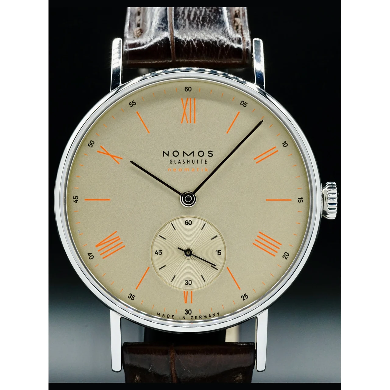 NOMOS Glashütte Ludwig Neomatik Champagner 1st Edition 210000011167 36 mm kol saati