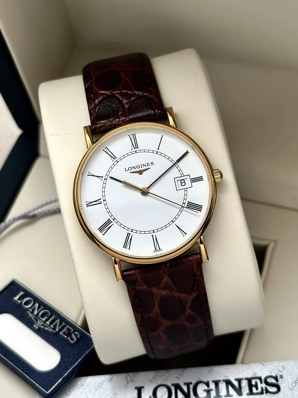 Longines Présence 18K Gold Quartz 33 mm 2015. Longines Présence 18K Gold Quartz 33 mm FULL SET 2015. 33 mm kol saati