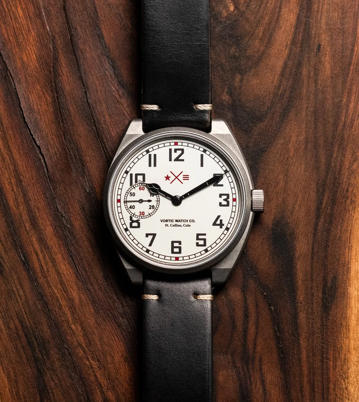 Vortic Watch Company The Journeyman - First Edition 43 mm kol saati