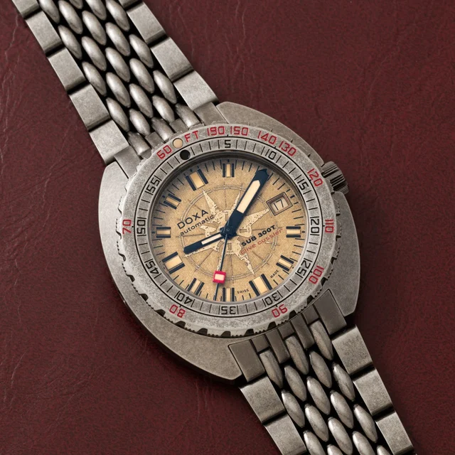 Doxa Sub 300T 40992223 kol saati