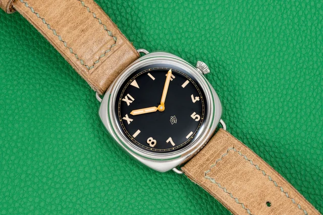 Panerai Radiomir 40990268 kol saati