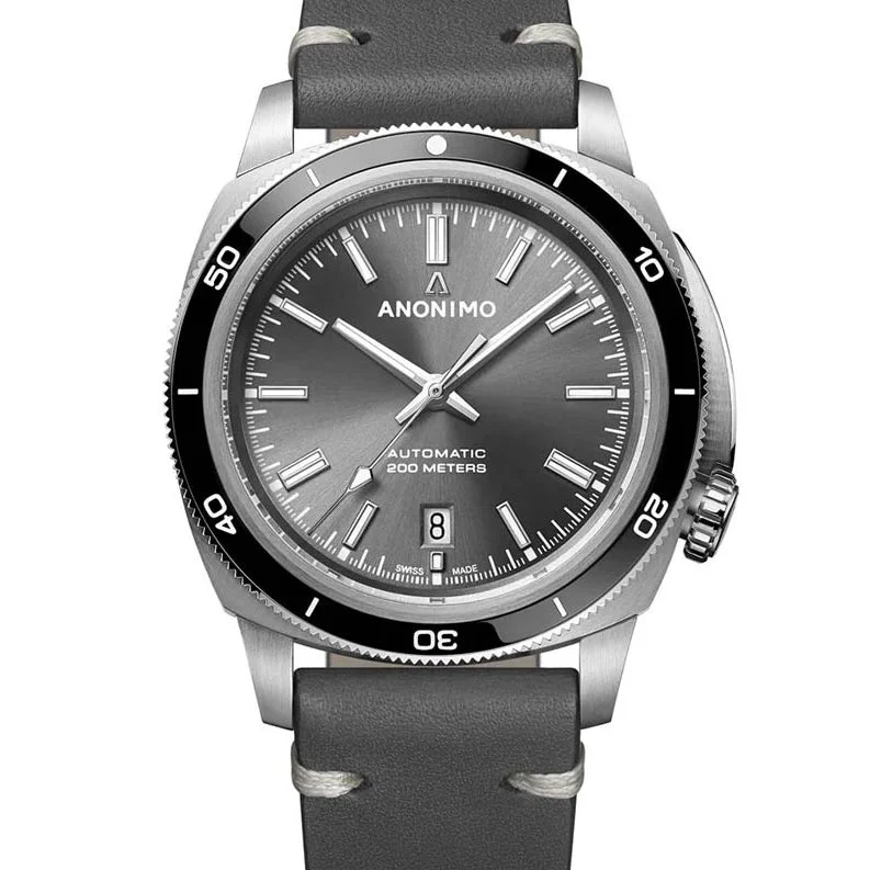 Anonimo Nautilo 33404 42 mm kol saati