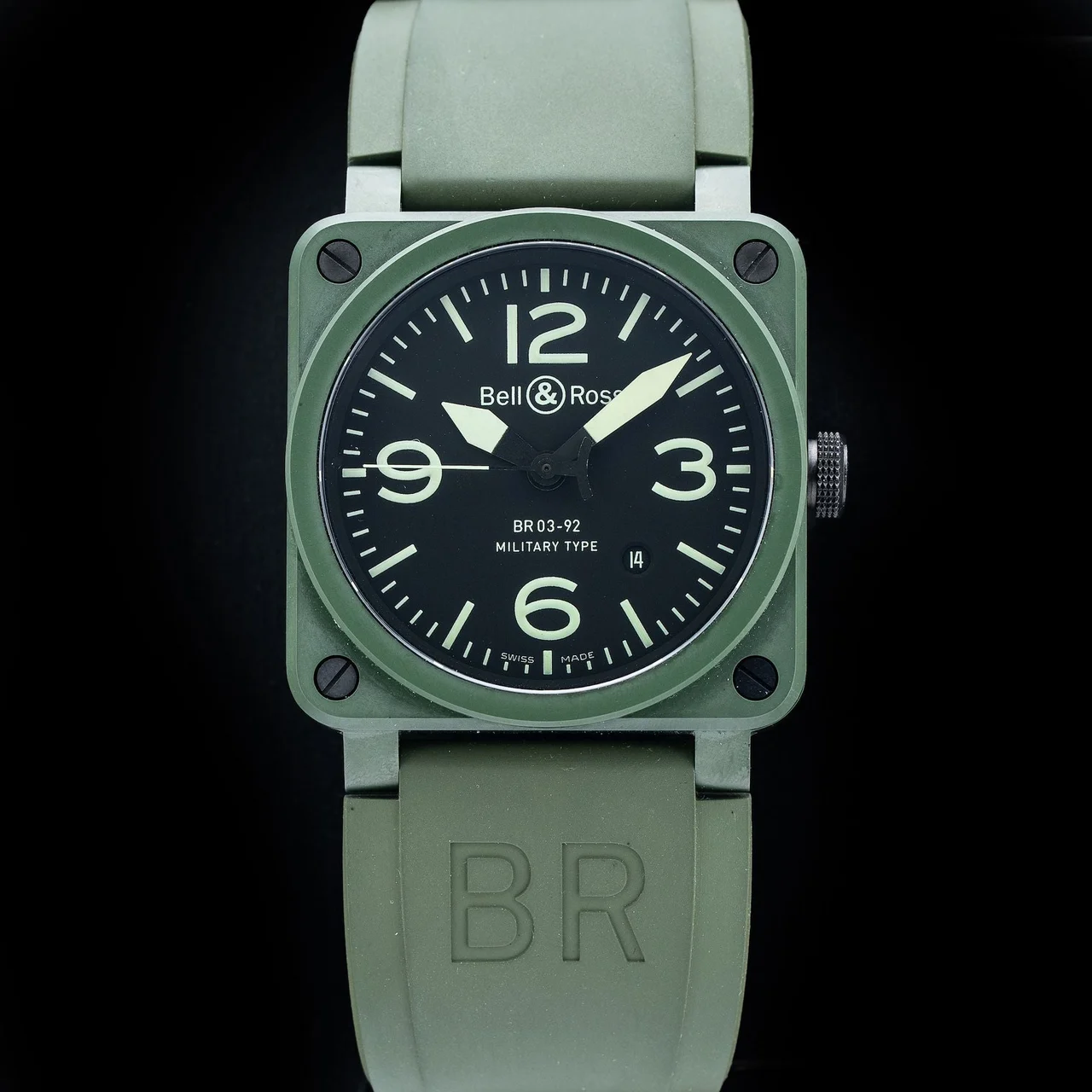Bell & Ross Military Type 210009N33321 42 mm kol saati