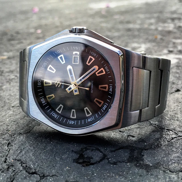 Seals Watch Company AxS/B-0910 kol saati