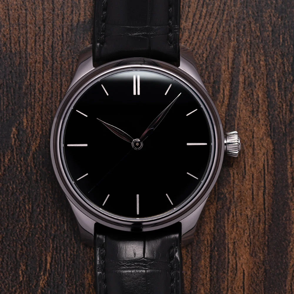 H. Moser & Cie. - Endeavour 1200-1235 40 mm kol saati