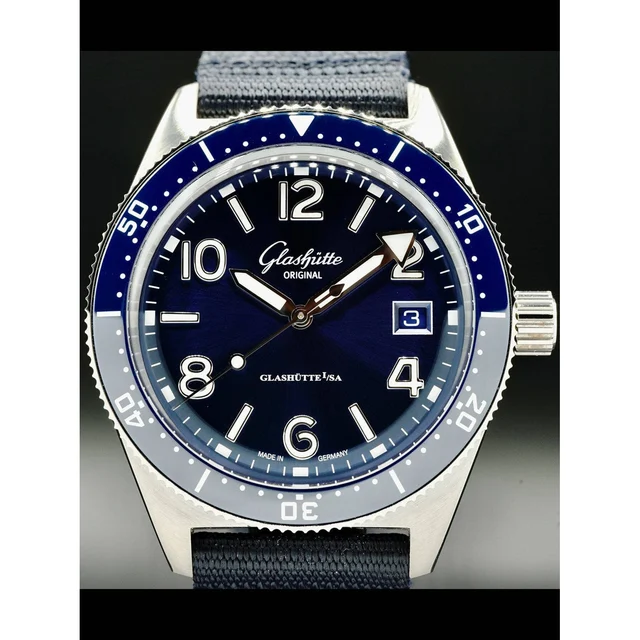 Glashutte Original Glashütte Original SeaQ Blue Dial 39.5mm 1-39-11-09-81-70 210000032492
