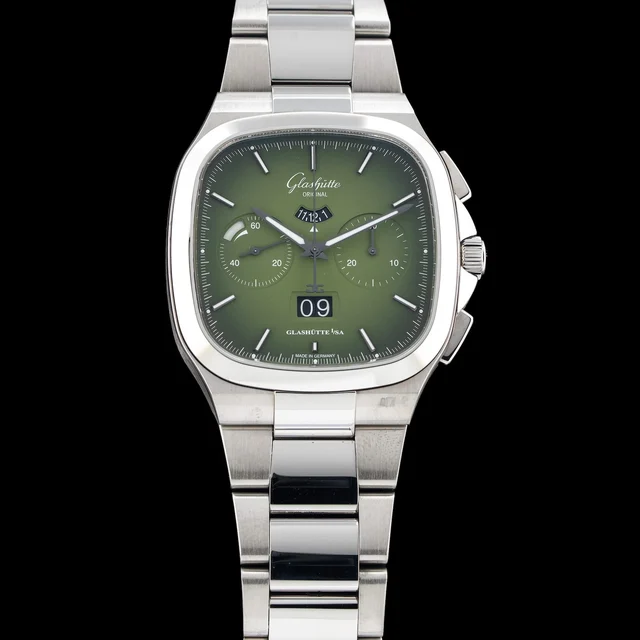 Glashutte Original Glashütte Original Seventies Chronograph Panorama Date Fab Green 1-37-0