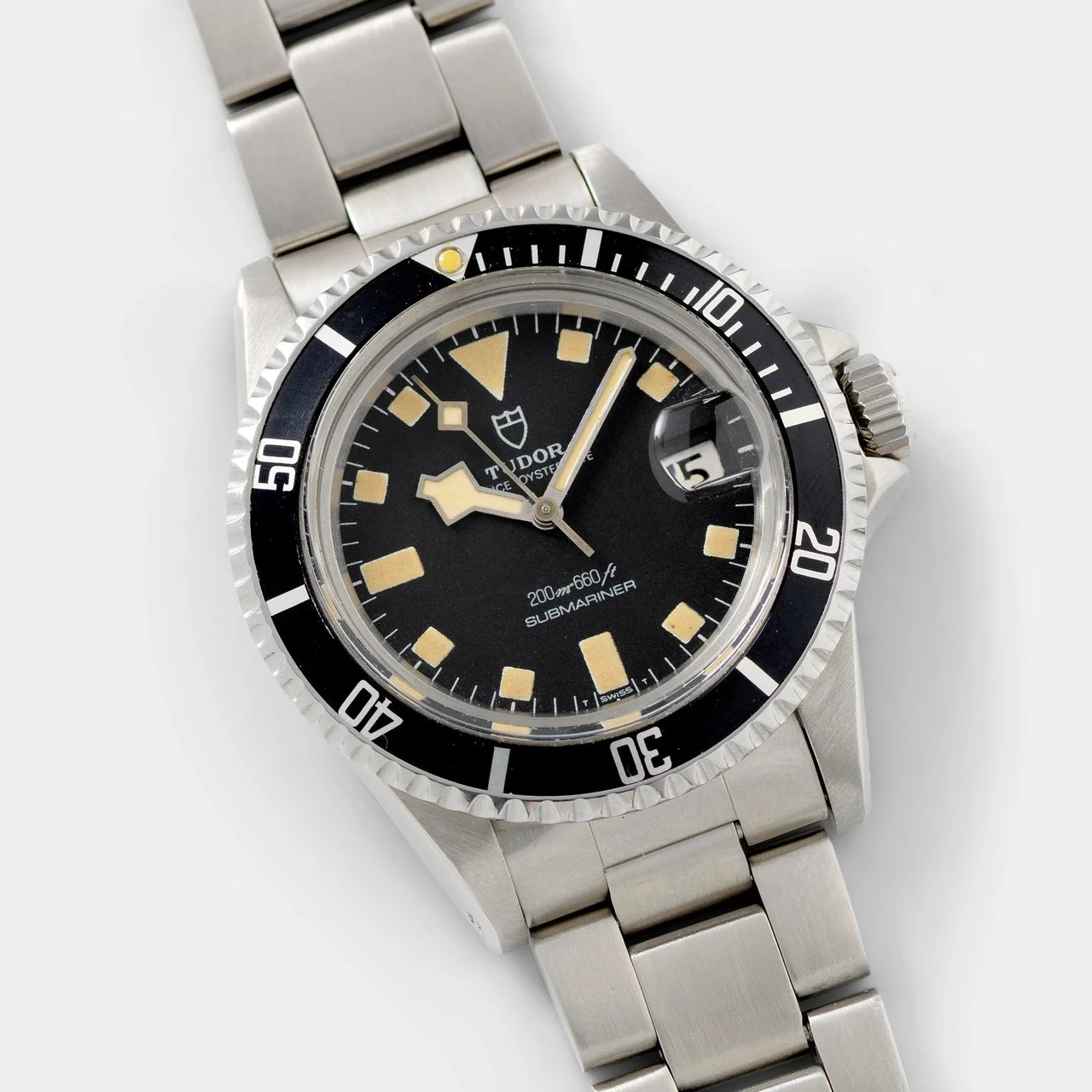 Tudor Submariner W-920 40 mm kol saati