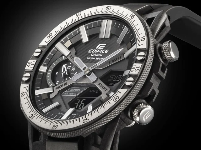 Casio Edifice Güneş Enerji̇li̇ ECB-2000TP-1ADF kol saati