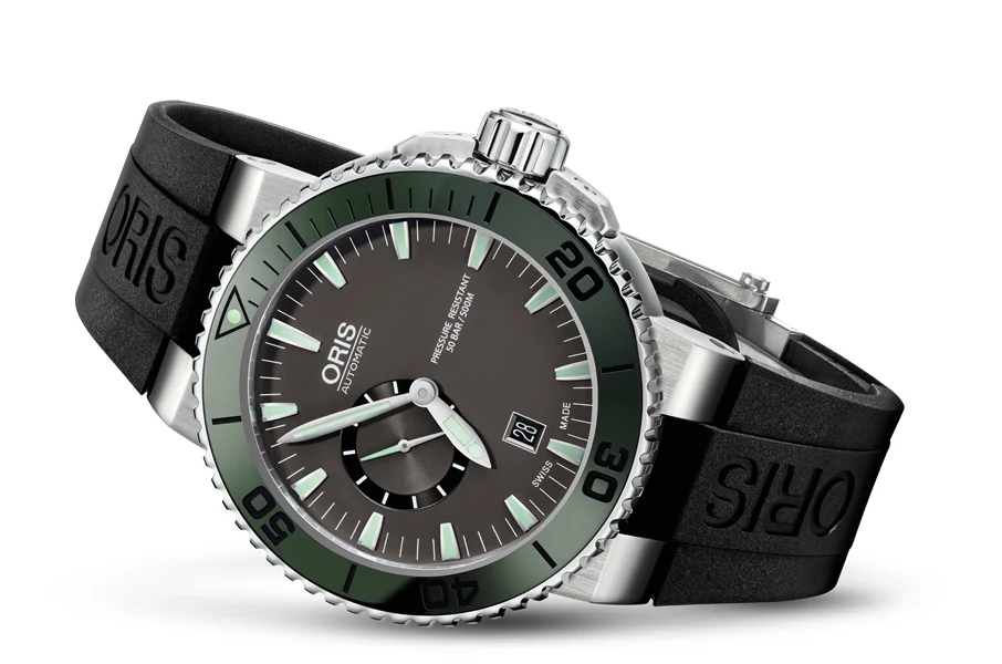 Oris Aquis Small Second, Date 01 743 7673 4157-07 4 26 34EB 46 mm kol saati