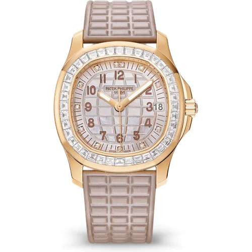 Patek Philippe Aquanaut Luce Haute Joaillerie Watch 5072R-001 35.6 mm kol saati