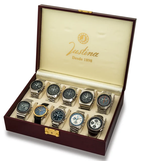 OMEGA Collection Of 8 Speedmasters 176.0012 2 kol saati