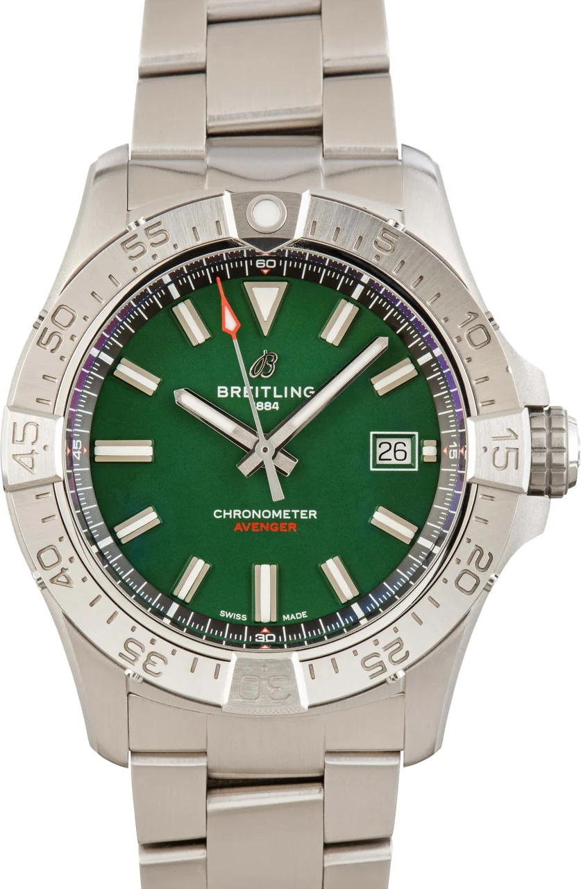 Breitling Avenger Automatic 42 Green Dial A17328101L1A1 42 mm kol saati