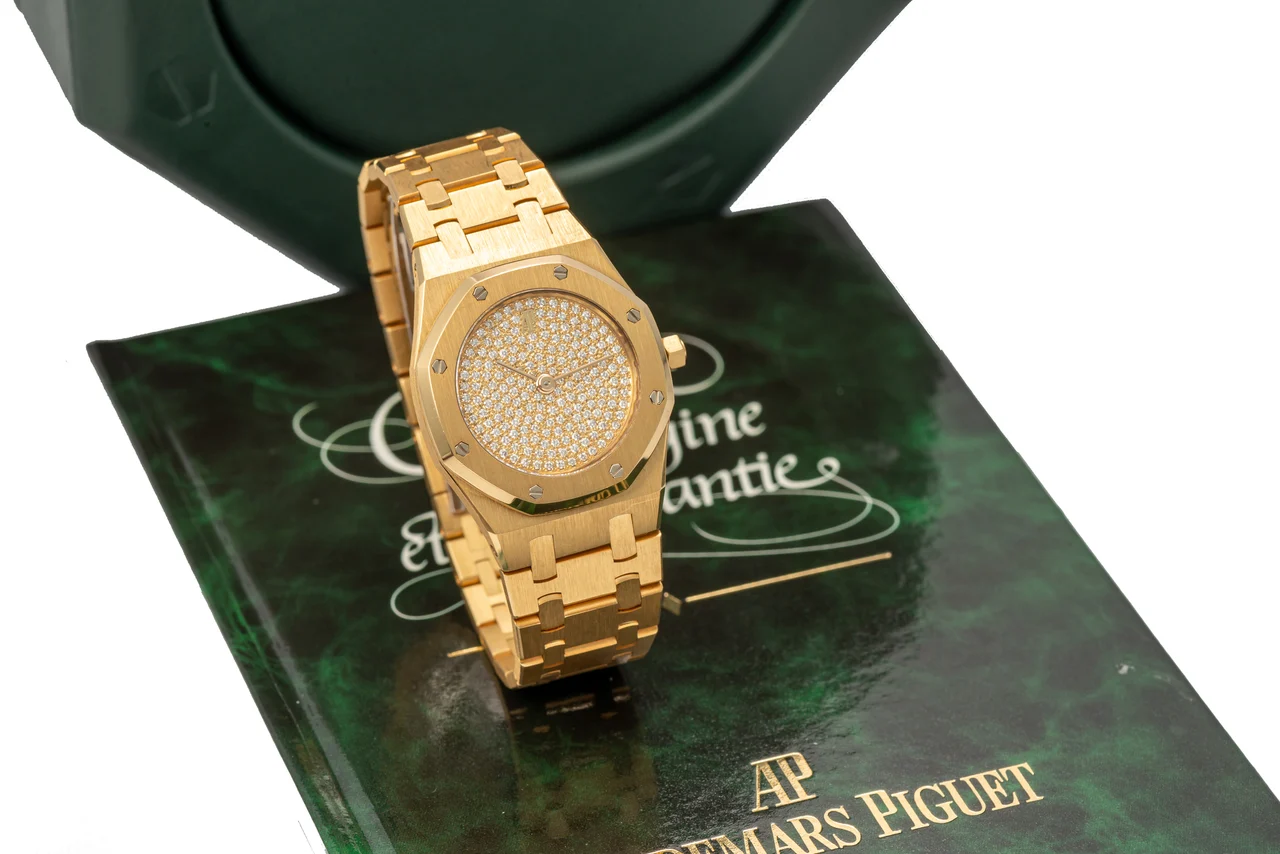 Audemars Piguet AUDEMARS PIGUET, REF. 8756, ROYAL OAK, DIAMOND DIAL, AUTOMATIC, YELLOW GOLD kol saati