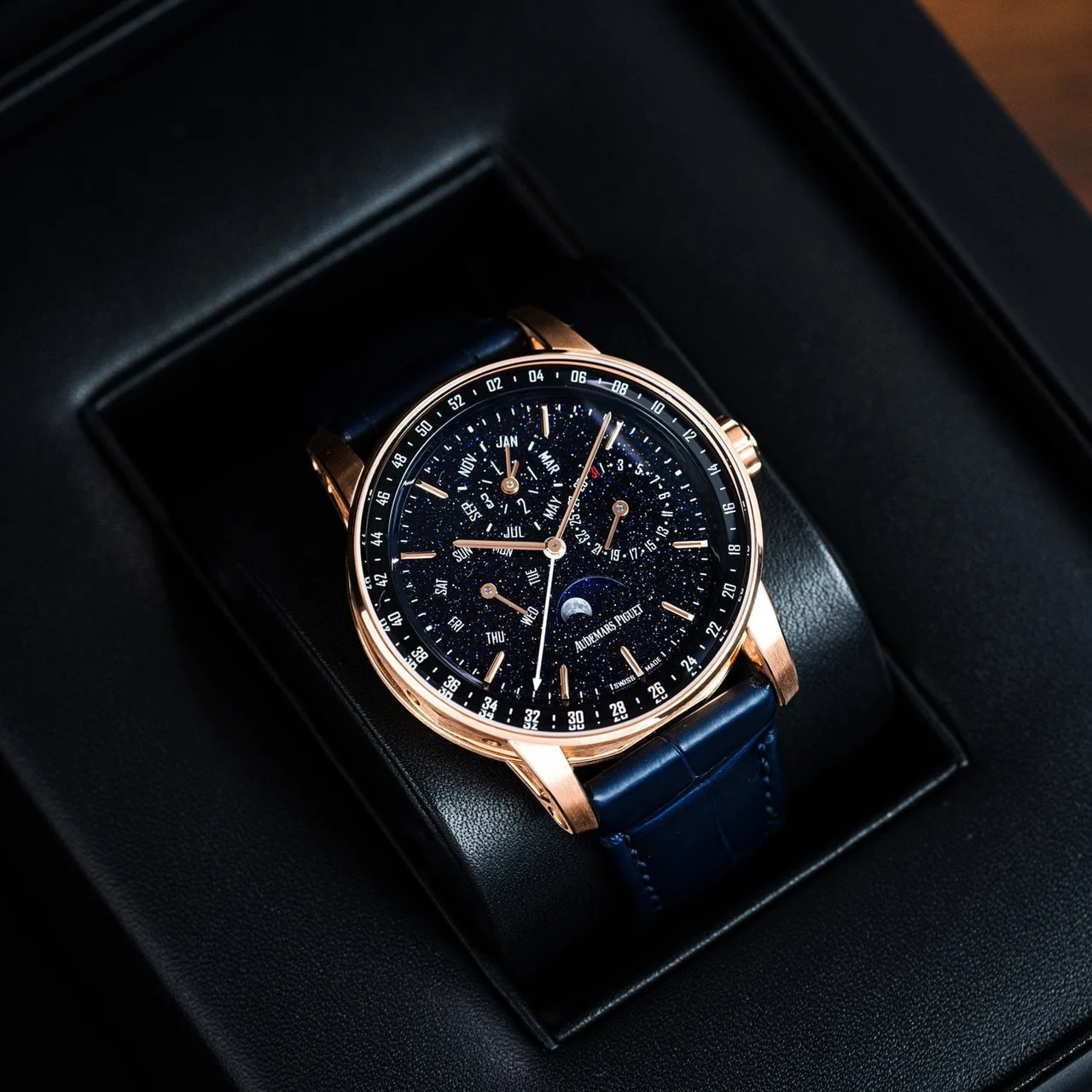 Audemars Piguet Code 11.59 6650 41 mm kol saati