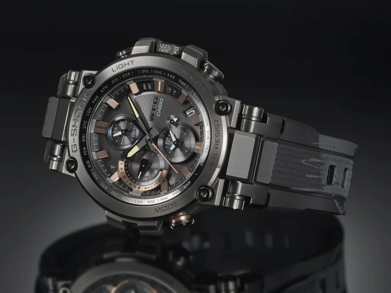 Casio G-shock Mt-g MTG-B1000TJ-1ADR 51.7 mm kol saati