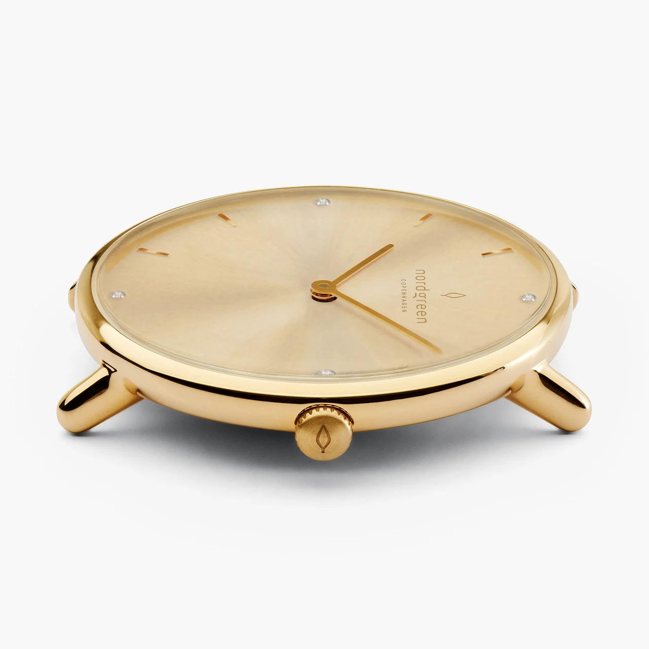 Nordgreen Native 32mm - Gold - Crystal Sunray Dial WATCHNR32GOCS 32 mm kol saati