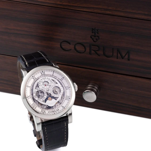 Corum CORUM, REF. 183.201.59, PERPETUAL CALENDAR, WHITE GOLD kol saati