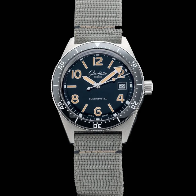 Glashutte Original Glashütte Original SeaQ 1-39-11-06-60-34 210009N39998 kol saati