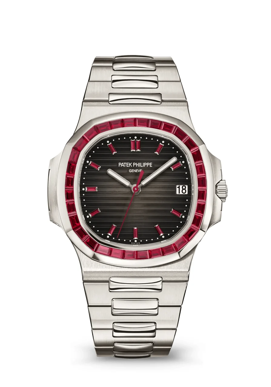 Patek Philippe Nautilus 5711 5711/112P-001 40 mm kol saati