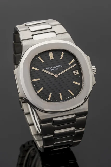 Patek Philipe PATEK PHILIPE REF. 3700/1 JUMBO NAUTILUS STEEL kol saati