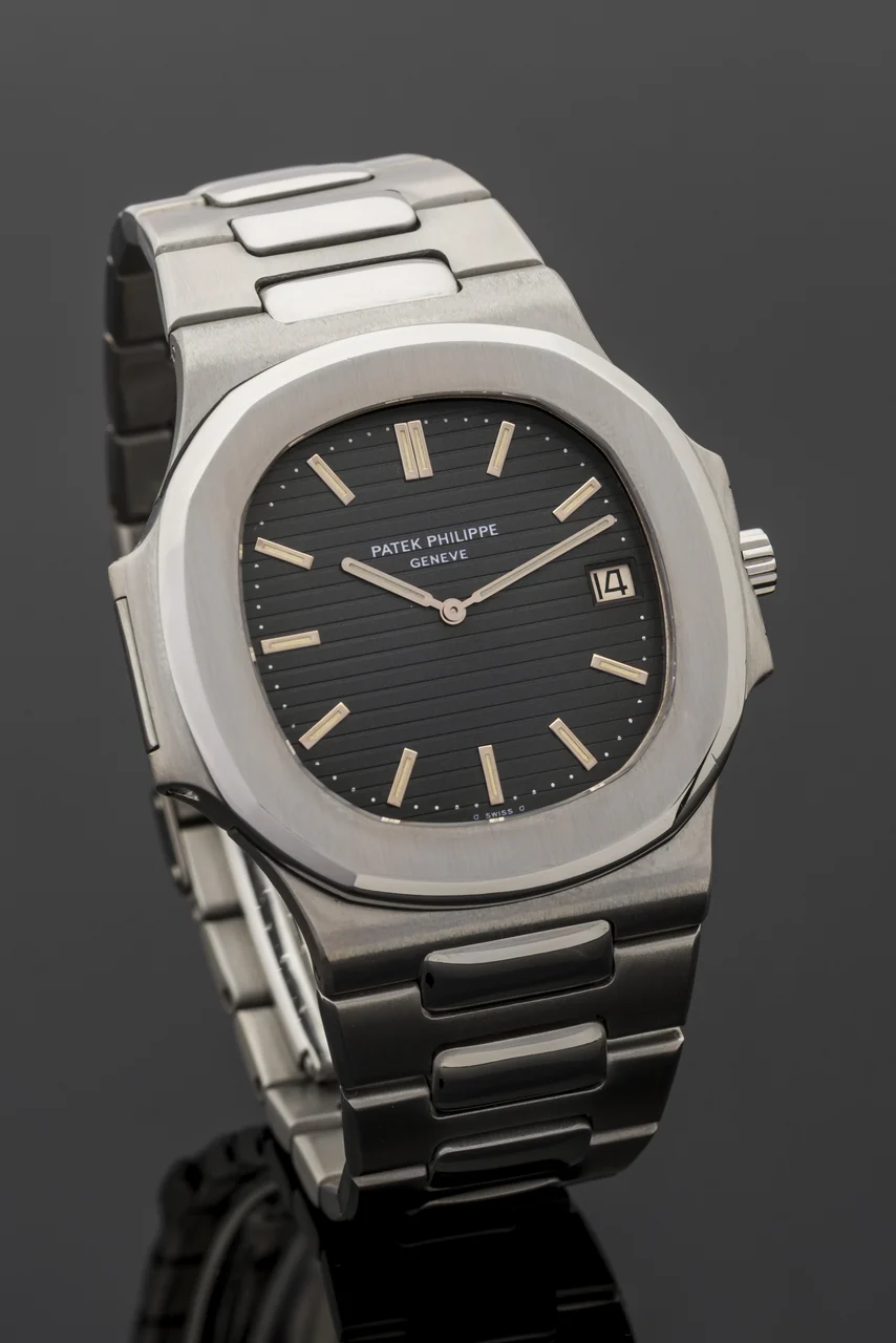 Patek Philipe PATEK PHILIPE REF. 3700/1 JUMBO NAUTILUS STEEL kol saati