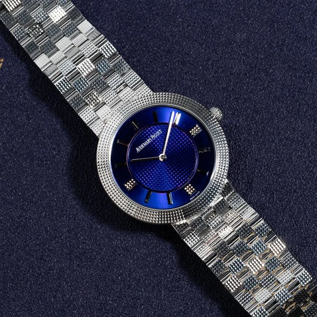 Audemars Piguet Audemars Piguet 40991745 kol saati