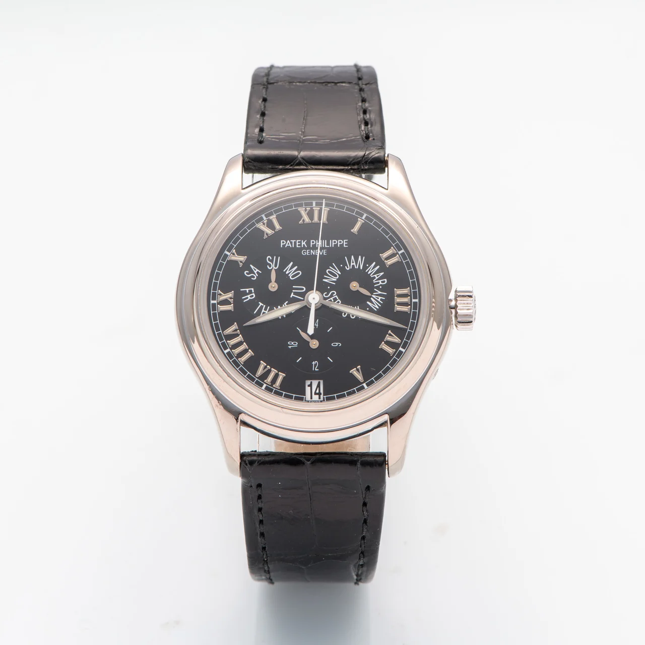 Patek Philippe Annual Calendar, Black Dial, 18KT White Gold 5035G012 kol saati