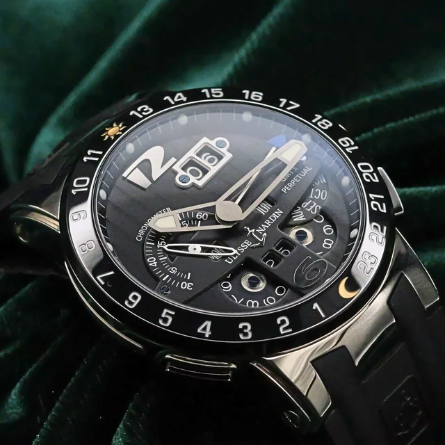 Ulysse Nardin Toro / Black Toro GMT Perpetual Calendar Bl Ulysse Nardin El Toro / Black To
