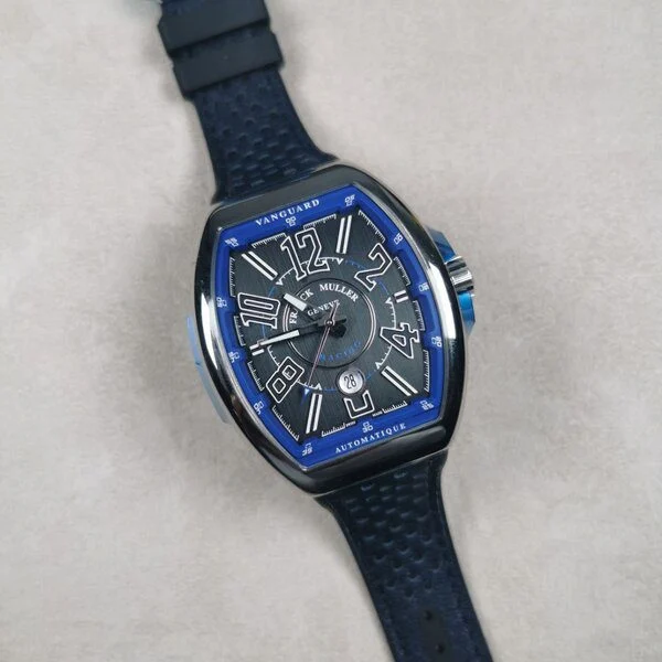 Franck Muller Vanguard Racing kol saati