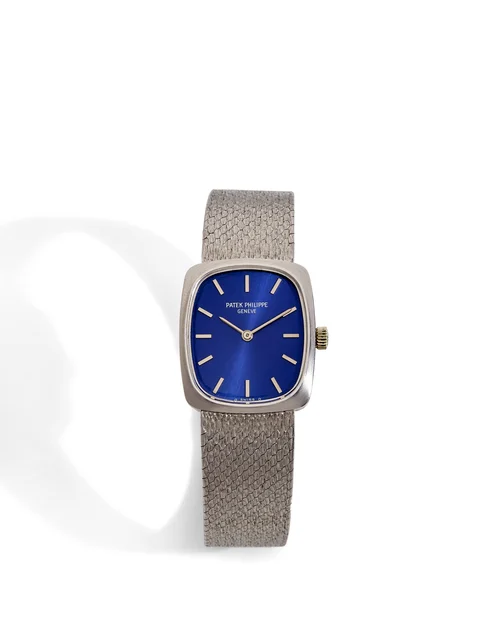 Patek Philippe Ref. 4217 / 1, blue “Sigma” dial; “Ellipse d’Or”-style; 18K white gold kol