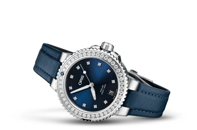 Oris Aquis Date Diamonds 01 733 7731 4995-07 5 18 46FC kol saati
