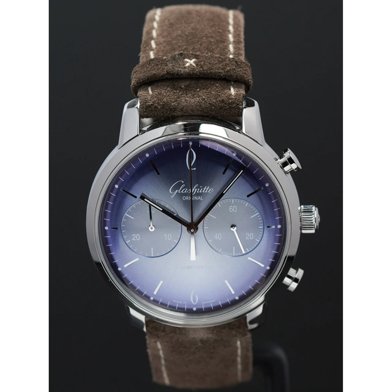 Glashutte Original Glashütte Original 1-39-34-04-22-04 Sixties Chronograph Glacier Blue POC210009N31658 42 mm kol saati