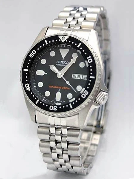 Seiko Scratch and Dent - Black Automatic Dive Watch with Stainless Steel Bracelet #SKX013K