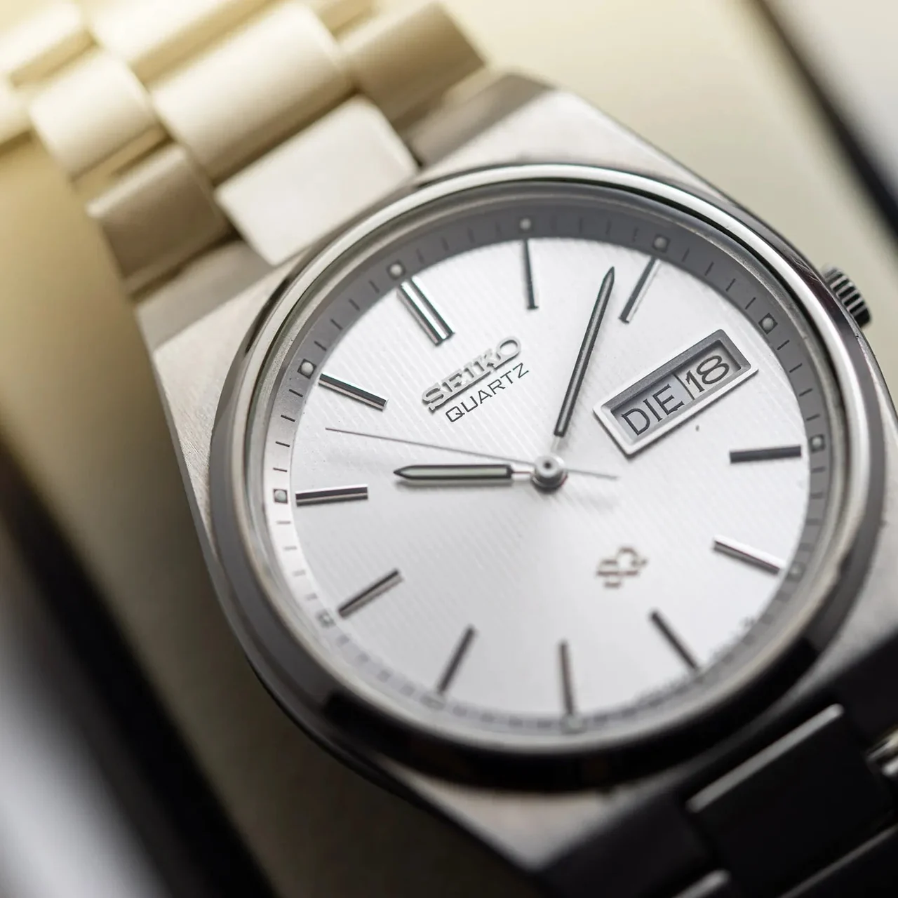 Seiko Ref. 8C23-8000, Cal. 8C23, Men’s Quartz Analog Vintage W SQ, Ref. 8C23-8000, Cal. 8C23, Men’s Quartz Analog Vintage W 35 mm kol saati
